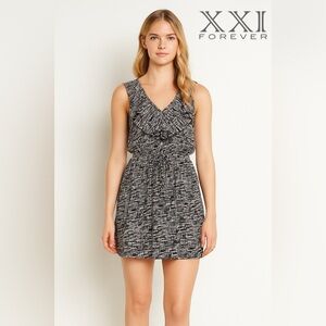 Forever 21 Silky Black & White Print Ruffled V-Neck Sleeveless Dress